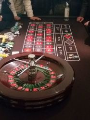 -北京七彩云南翡翠珠宝旗舰店(月坛店)