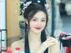 -汉仪华裳汉服馆(豫园店)