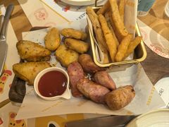 综合小吃拼盘-做披萨的奇葩(中海央墅店)