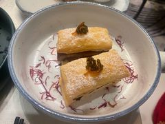 台式蒲烧鳗鱼酥-东海朗廷酒店-唐阁T’ANG COURT 中餐厅