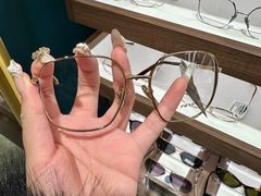 -LensCrafters亮视点(东方新天地店)