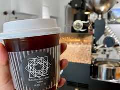 桂花美式-线格之间COFFEE