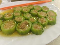 蒜蓉蒸丝瓜-蠔门宴海鲜城·阳江特色菜
