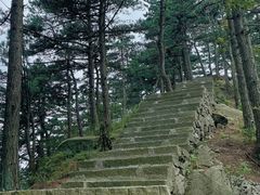 -罗田薄刀峰风景区