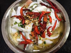 -渔语鱼酸菜鱼新川菜(来福士店)