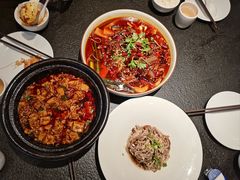 -万重锦·人文川菜馆(骡马市店)