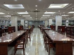 -武汉大学图书馆·文理学部总馆