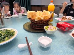 -三牛家厨(长江路店)