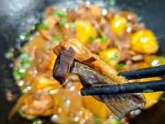-锅老头海鲜铁锅炖
