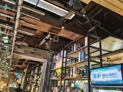 -领鲜活海鲜榴莲自助火锅(东门店)