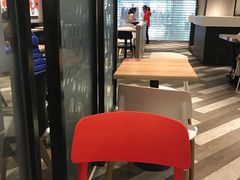 用餐区-肯德基(宝利丰店)