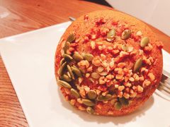 大蘑菇头奇亚籽坚果麦芬-星巴克臻选(广州沙面店)