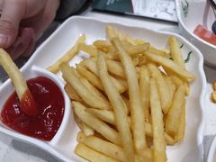 -汤姆家的牛排意面披萨(新城市广场店)