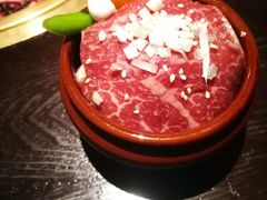 -山川小町·极番烧肉(新地假日广场店)