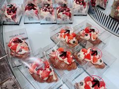 -HOT CRUSH趁热集合·现烤面包(环球港店)
