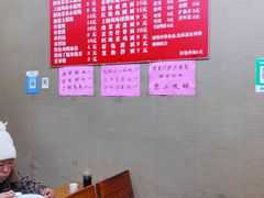 -上海特色小笼店(铁岭路90弄小区店)