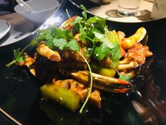 -穹六人间 people 6(岳阳路店)