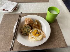 -东方豪景花园酒店·怡景旋转餐厅