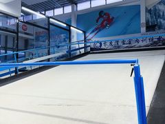 -零度滑雪室内训练中心(莘庄店)