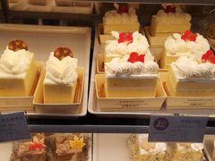 -凯司令(豫园地铁站店)