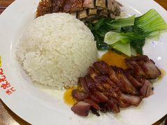 双拼饭-澳门陈光记烧味饭店(南京德基广场店)