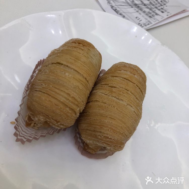 最近的一家离家就一站地铁路程，蹭蹭蹭就到啦