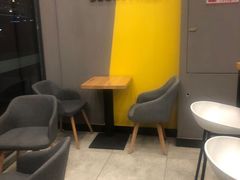 用餐区-丸摩堂鲜果茶(九方店)