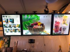 -津椰本·海南正宗椰奶清补凉(店一店)