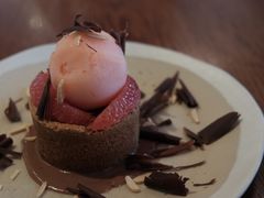 -ROAST coffee & eatery