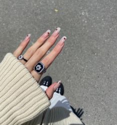 -CM.Nail美甲美睫