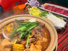 -沙胆彪炭炉牛杂煲(上海日月光广场店)