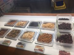 -三佰瑞冻酸奶(凯德MALL店)