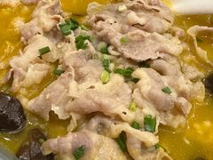 秘制酸汤肥牛-鹿港小镇(黄金店)