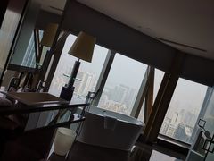 -深圳皇庭V酒店