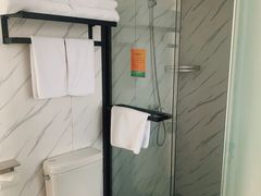 -上海怡沁园度假酒店