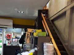 -BHC炸鸡(明洞总店)