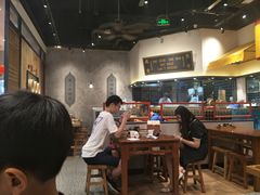 大堂-龍堂蟹黄小笼包(万家丽店)