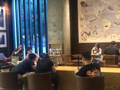 -星巴克臻选(济南万达店)