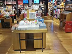 -九木杂物社(新奥购物中心店)