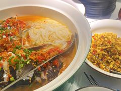 -费大厨辣椒炒肉(高铁吾悦广场店)