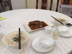 -胜记烧鹅美食
