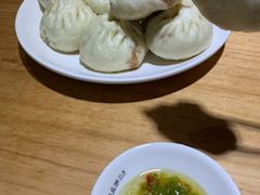 -凤起龙游老面包子(凯德晶品店)