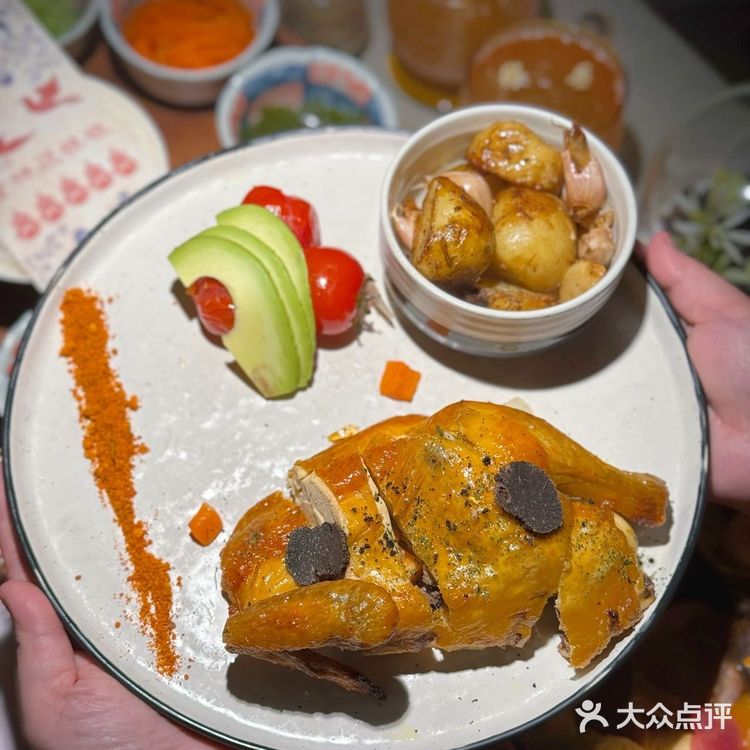 係深圳最美嘅西餐食貴州菜