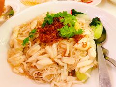 和鲜拆蟹肉焖米粉-新加坡海鲜共和(名胜世界圣淘沙海滨坊)