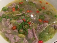 尖椒酸汤肥牛-漢舍中国菜馆(889广场店)