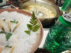 -喃喃椰·糟粕醋椰子鸡火锅(七堡花园店)