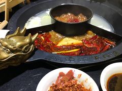-重庆德庄火锅(体育中心店)