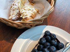 -麦田工坊(月湖店)