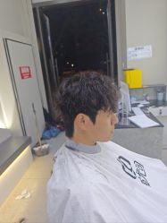 -尤司男士国潮理发馆