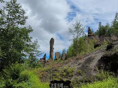-峡谷浮石林景区